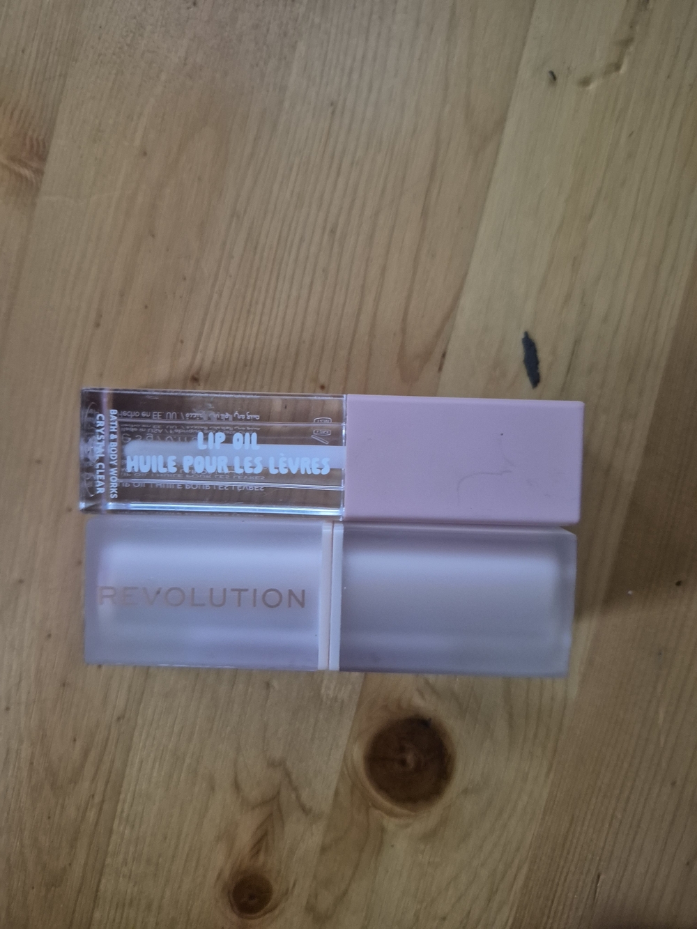 Revolution Vibe Red Lip Balm & Quo Clear Lip Oil Duo
